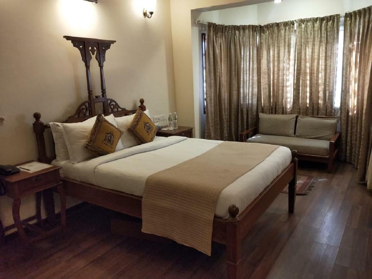 Welcomheritage Mani Mansion Ахмедабад Экстерьер фото